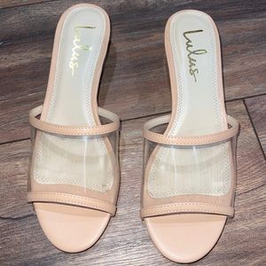 Vinyl sandal